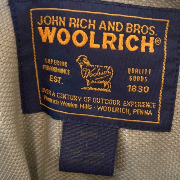 John Rich and Bros Woolrich button down shirt size large - Picture 2 of 3
